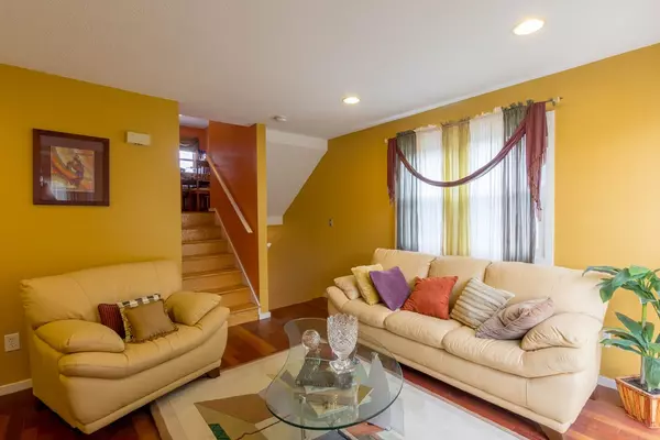 Salem, MA 01970,5 Nimitz Way #21A