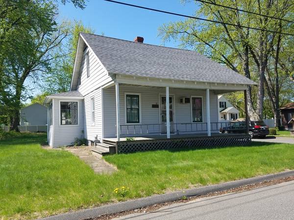 17 Billings St, Chicopee, MA 01013