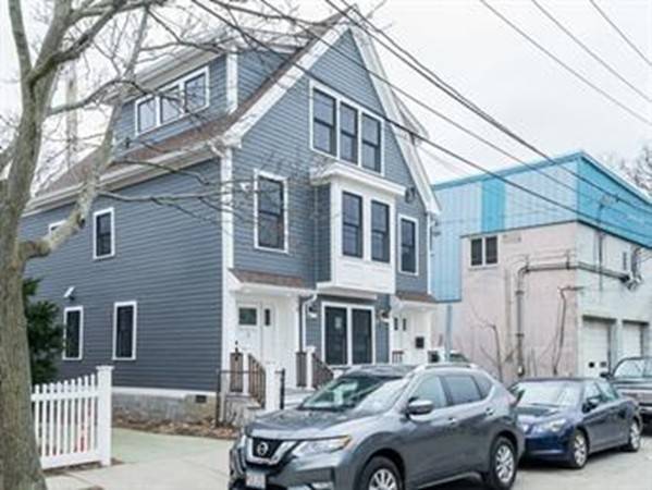 15 Warwick #1, Somerville, MA 02145