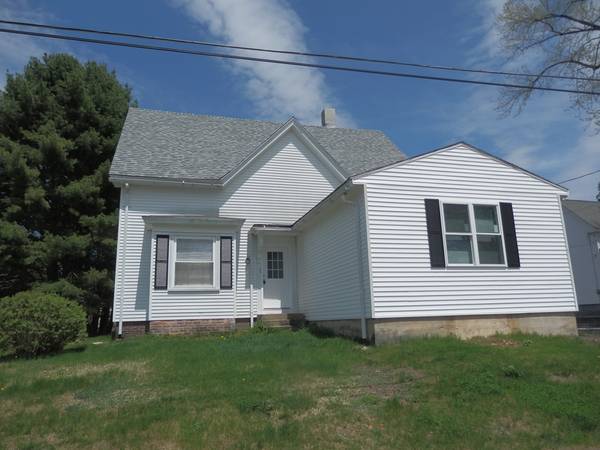 53 Pleasant St, Templeton, MA 01468