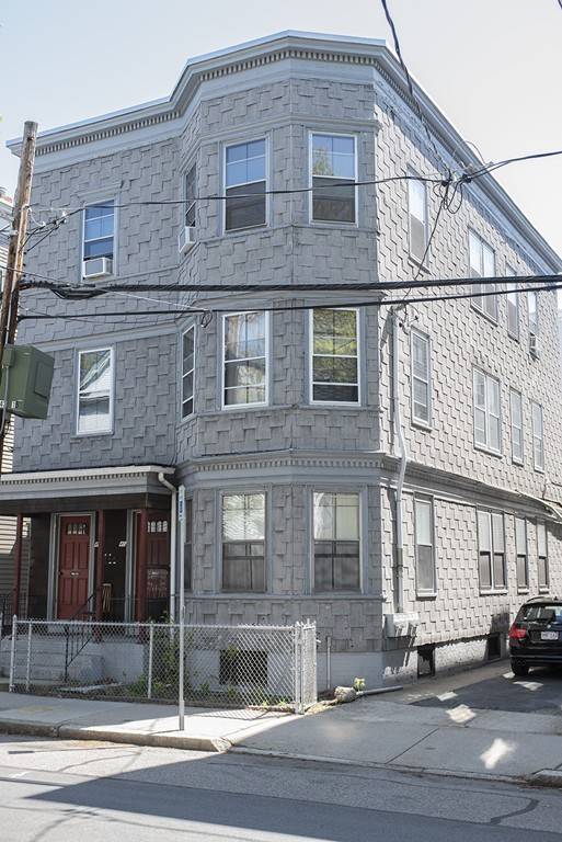 40-1/2 Roberts Road, Cambridge, MA 02138