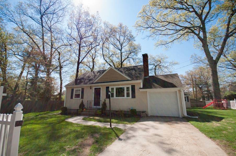 47 Upland Road, Natick, MA 01760