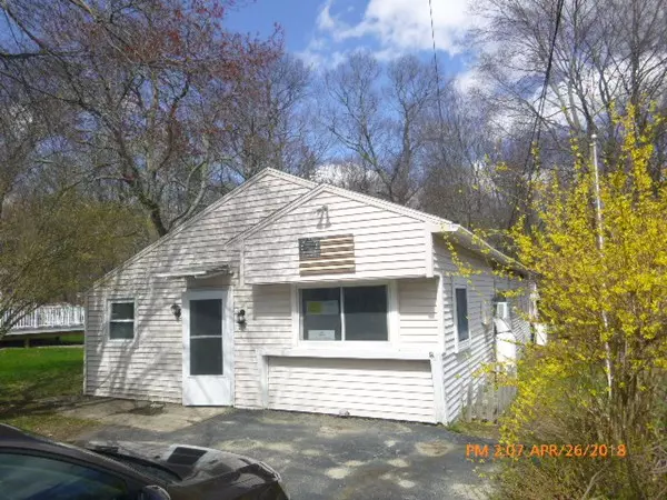 Douglas, MA 01516,13 Wixtead Ct