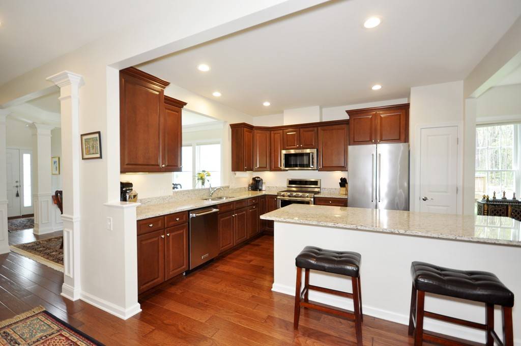 Acton, MA 01720,162 Skyline Dr #162