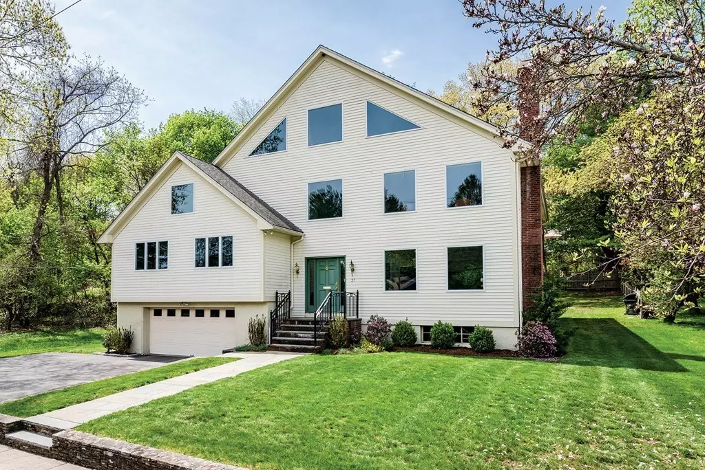 Newton, MA 02467,27 Scotney Rd