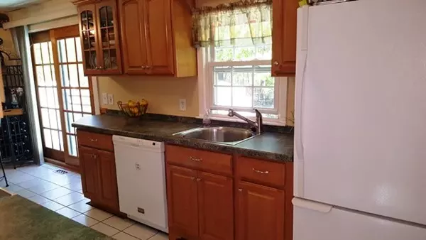 Tewksbury, MA 01876,14 Charme Rd