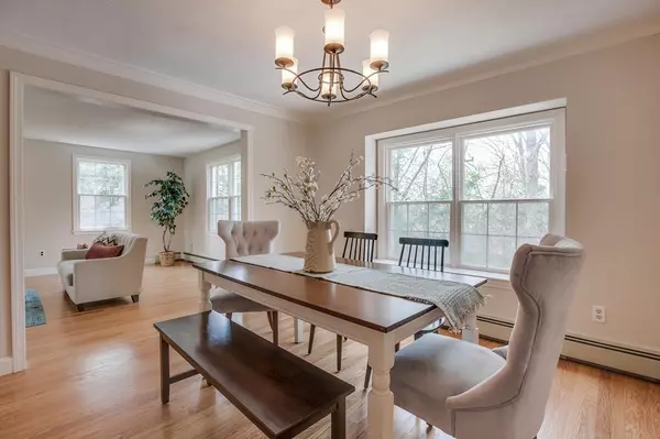 Lexington, MA 02421,8 Birch Hill Ln