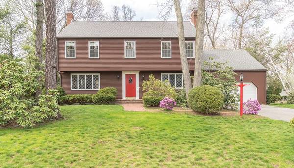 8 Birch Hill Ln, Lexington, MA 02421