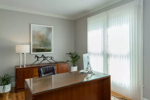 Lexington, MA 02420,3 Fox Run Lane