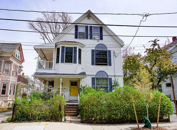 39 Dartmouth St, Somerville, MA 02145