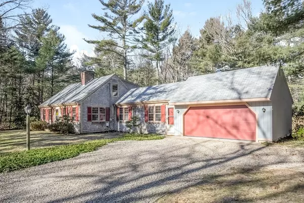 420 Tremont St, Duxbury, MA 02332