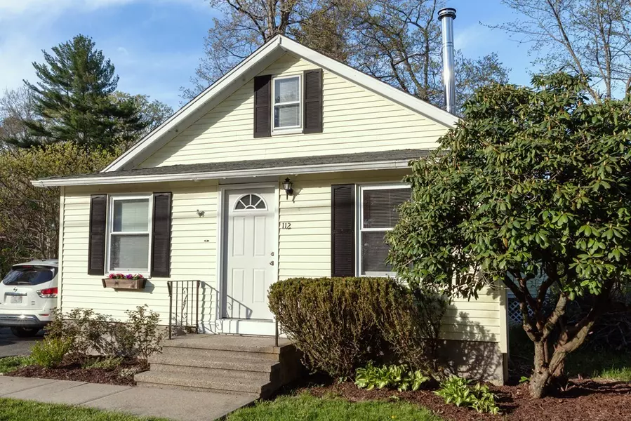 112 High St, Abington, MA 02351