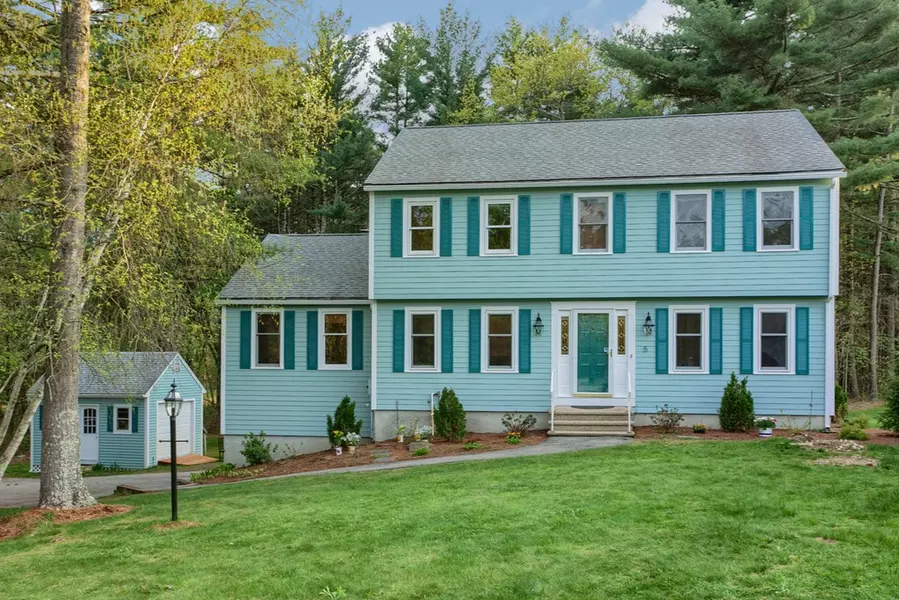 5 Sterling Lane, Westford, MA 01886