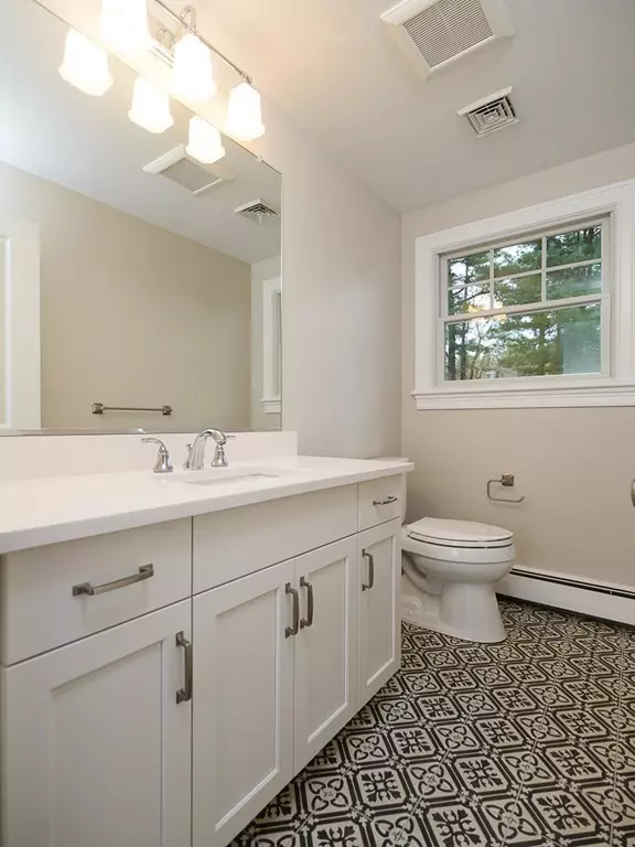 Needham, MA 02492,120 Locust Lane