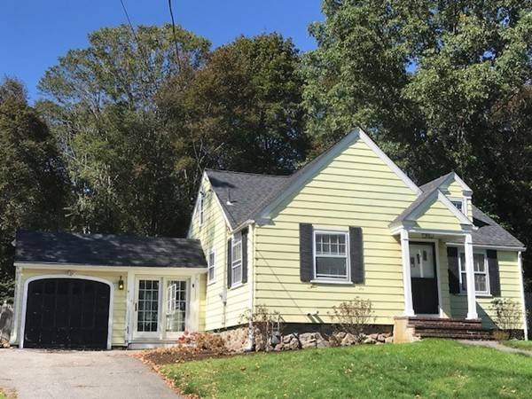 Andover, MA 01810,4 Beech Circle