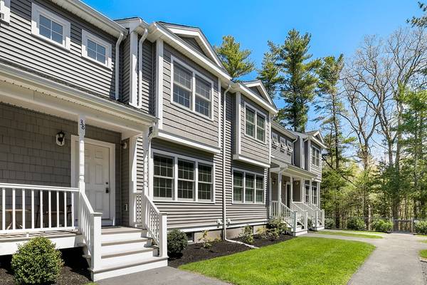 38 Great Cedar Dr #38, Hanson, MA 02341