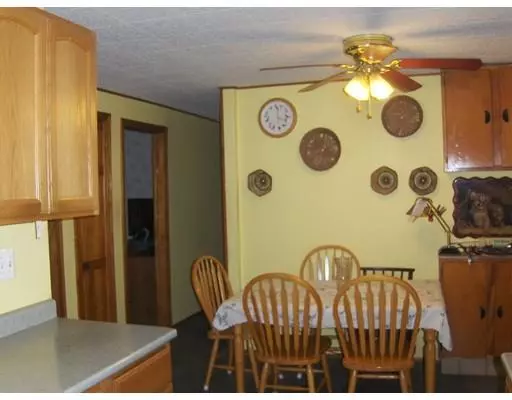 Palmer, MA 01069,142 Peterson Rd