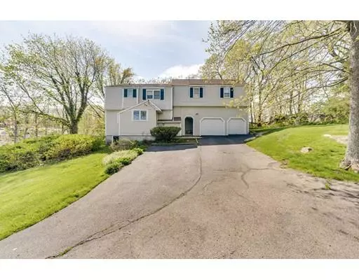 Cohasset, MA 02025,7 Haystack Ln