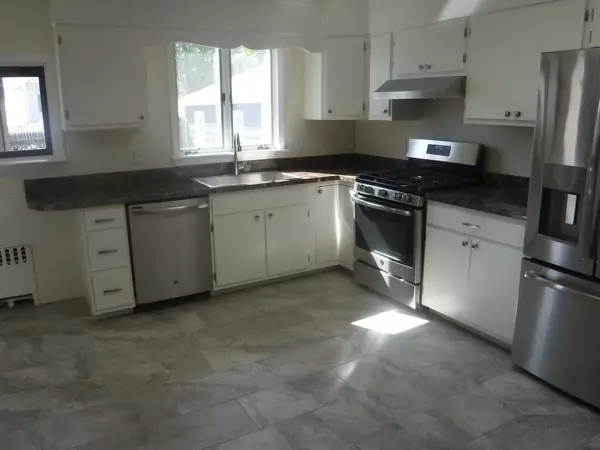 Weymouth, MA 02191,33 Rosemont Rd