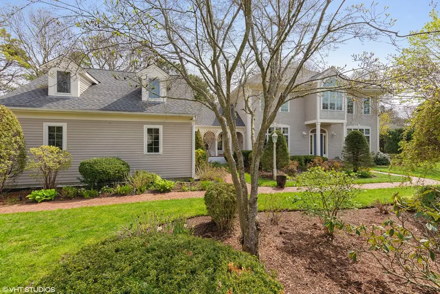 6 Fairwind Circle, Yarmouth, MA 02664