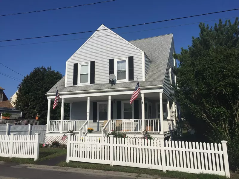 108 Central Ave, Hull, MA 02045