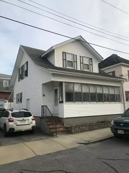 104 Eustis Ave, Lowell, MA 01850