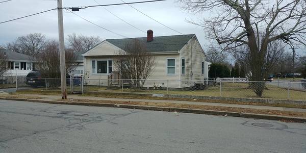 160 Sutton St, New Bedford, MA 02746