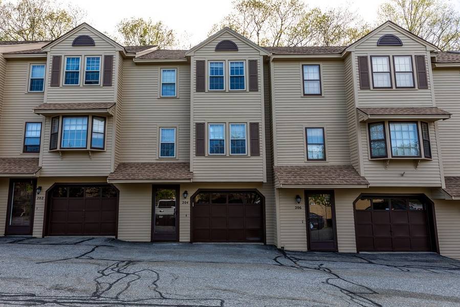 204 Morgan Drive #204, Haverhill, MA 01832