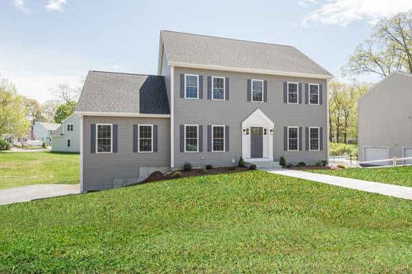 80 Bay View Dr, Shrewsbury, MA 01545