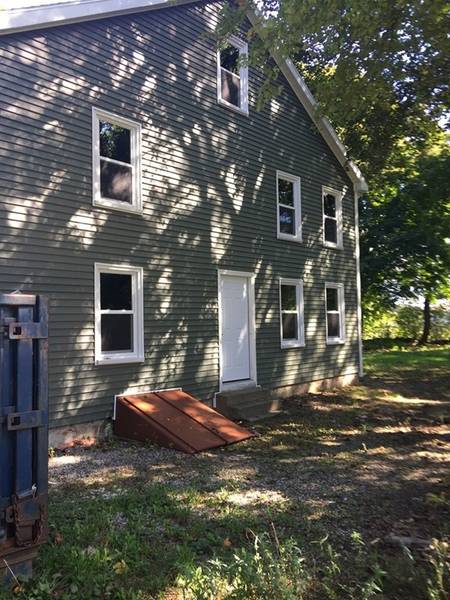 2622 County Street, Somerset, MA 02726