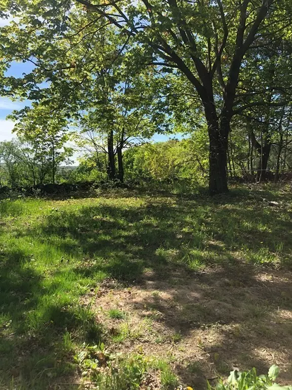 Somerset, MA 02726,2622 County Street