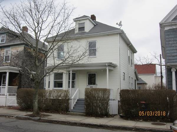 253 Arnold St, New Bedford, MA 02740