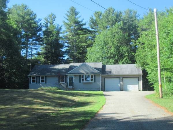 717 Old Petersham Rd, Barre, MA 01005