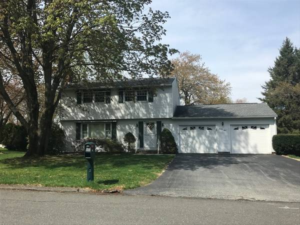 24 Briarwood Lane, Ludlow, MA 01056