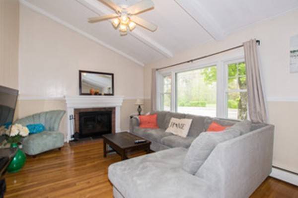 Raynham, MA 02767,621 S Main St