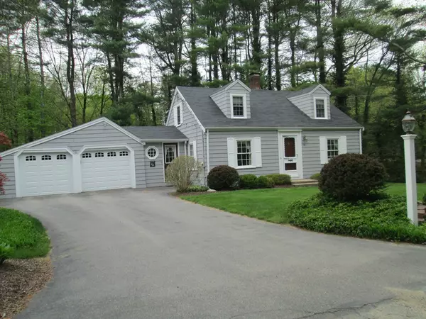 Walpole, MA 02081,10 Forrest Road