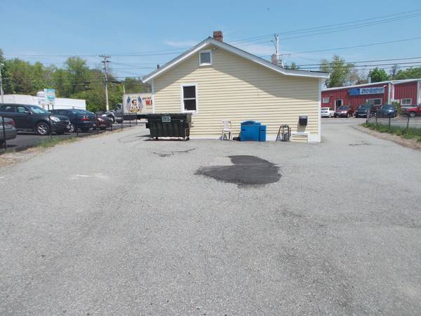 235 Plymouth St, Holbrook, MA 02343