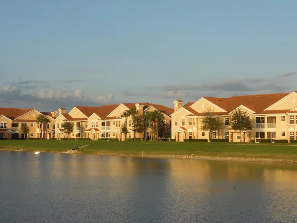 Cape Coral, FL 33909,1854 Concordia Lake Circle #808