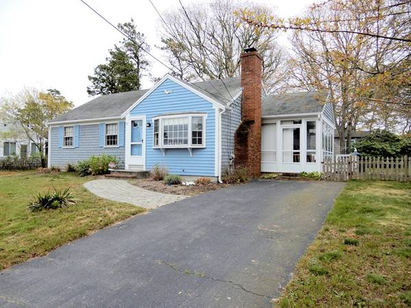 10 Standish Way, Dennis, MA 02639