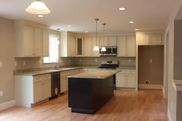 Chelmsford, MA 01863,177 Groton Rd