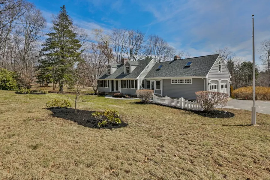 83 Baldpate Rd, Boxford, MA 01921