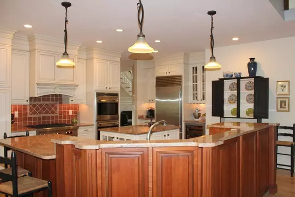 Milford, MA 01757,39 Camp Street