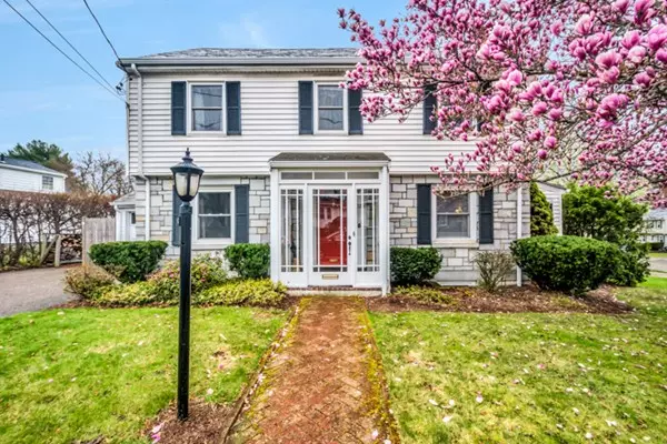 329 Cross St, Belmont, MA 02478