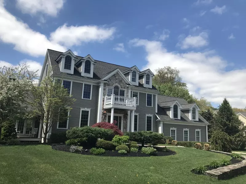 11 Camden Way, Easton, MA 02375