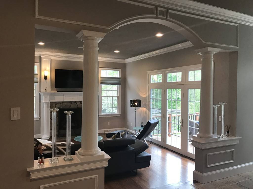 Easton, MA 02375,11 Camden Way