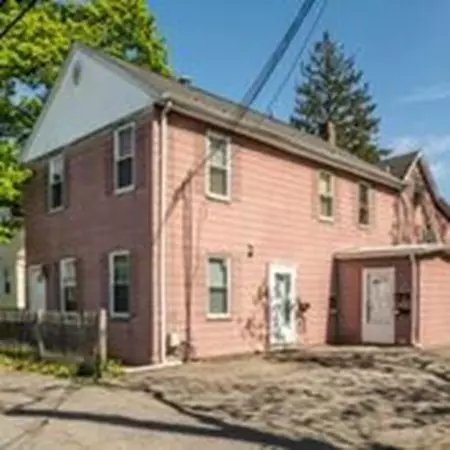 47 Jackson St, Taunton, MA 02780