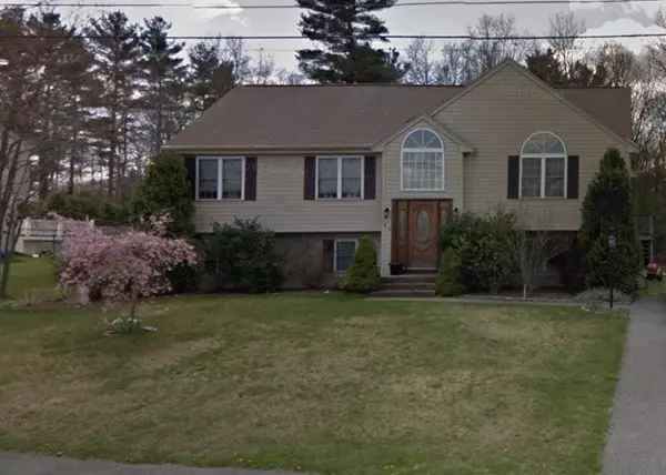 15 Ridgewood Dr, Taunton, MA 02780