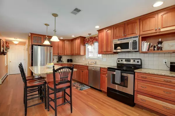 Hanson, MA 02341,95 Litchfield Ln