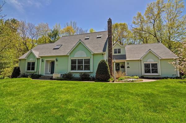 2 Tyler Road, Upton, MA 01568