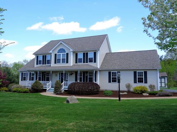 7 Brook Hill Rd, Sturbridge, MA 01518